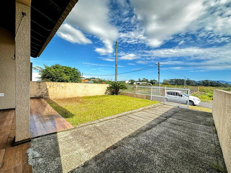 CASA A VENDA EM CAPÃO NOVO: 4ª foto da galeria de imagens do imóvel