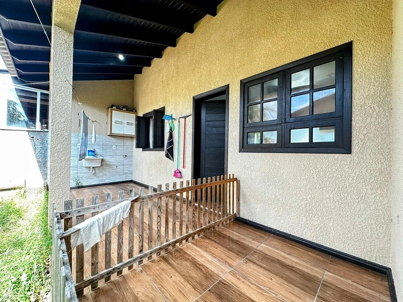 CASA A VENDA EM CAPÃO NOVO: 17ª foto da galeria de imagens do imóvel