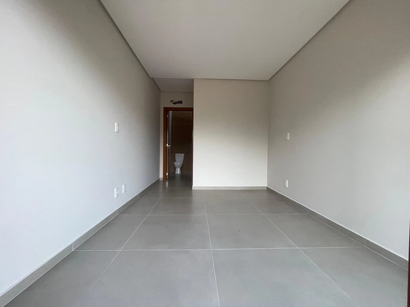 Sobrado Ideal para Famílias: Conforto, Privacidade e Design Funcional: 7ª foto da galeria de imagens do imóvel