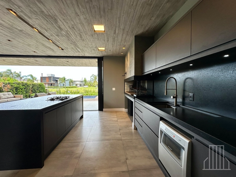 MARAVILHOSA CASA À VENDA EM CONDOMÍNIO FECHADO - ATLÂNTIDA, XANGRILÁ: 18ª foto da galeria de imagens do imóvel