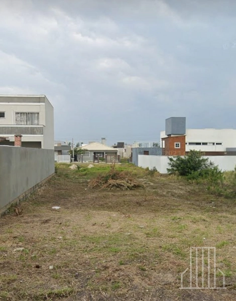 Terreno à Venda na Praia do Village – Posto 09 em Capão Novo: 1ª foto da galeria de imagens do imóvel