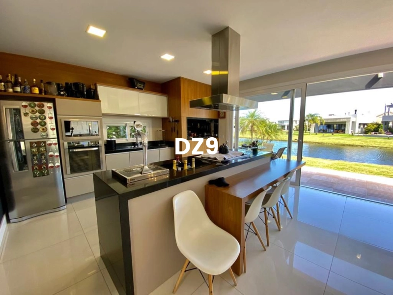 CASA COM 4 DORMITÓRIOS EM CONDOMINIO: 17ª foto da galeria de imagens do imóvel