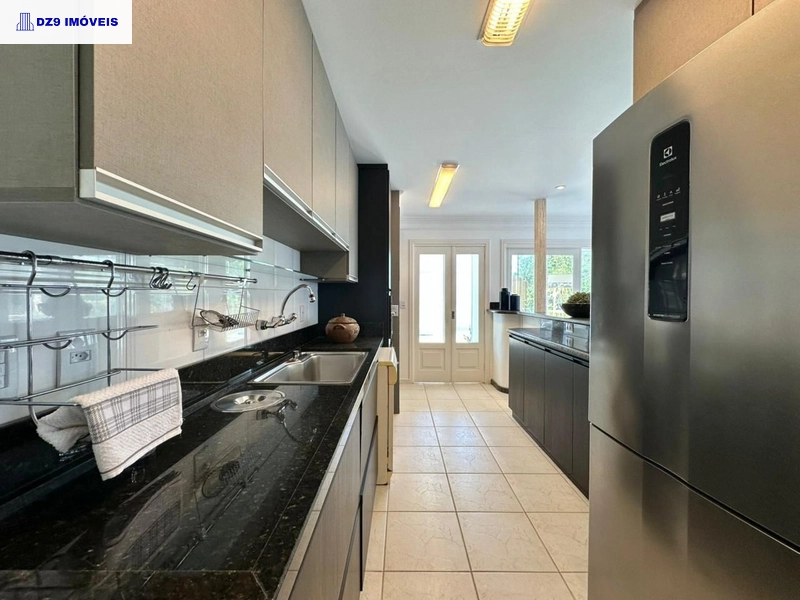 CASA NO CONDOMÍNIO ATLÂNTIDA LAGOS PARK  -  COM 4 SUITES: 12ª foto da galeria de imagens do imóvel