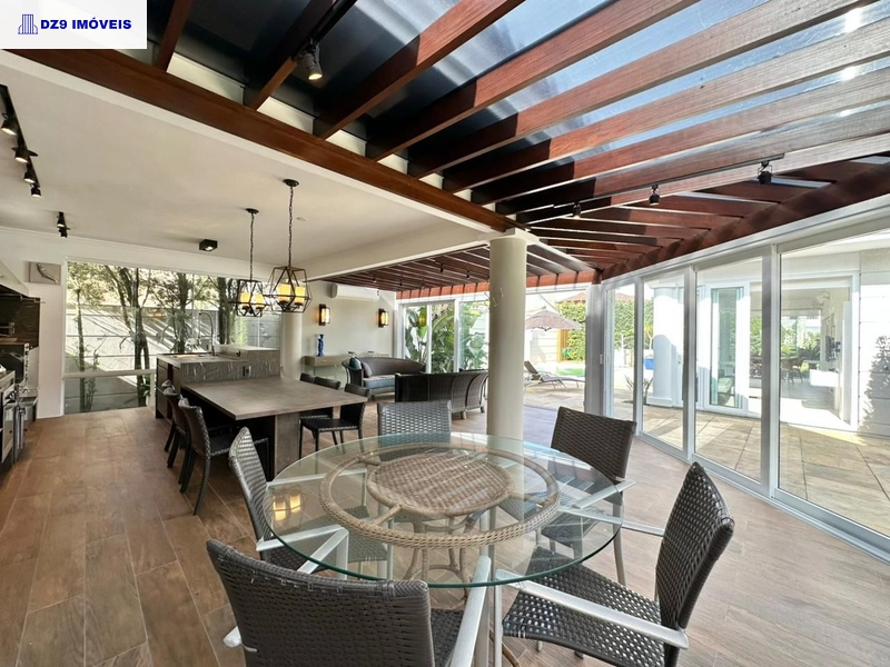 CASA NO CONDOMÍNIO ATLÂNTIDA LAGOS PARK  -  COM 4 SUITES: 10ª foto da galeria de imagens do imóvel