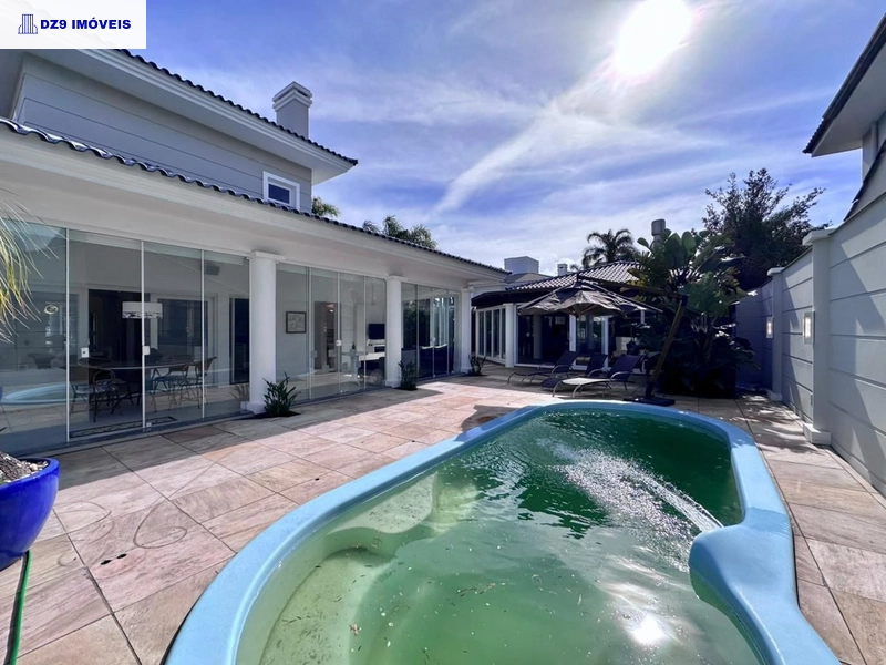 CASA NO CONDOMÍNIO ATLÂNTIDA LAGOS PARK  -  COM 4 SUITES: 5ª foto da galeria de imagens do imóvel