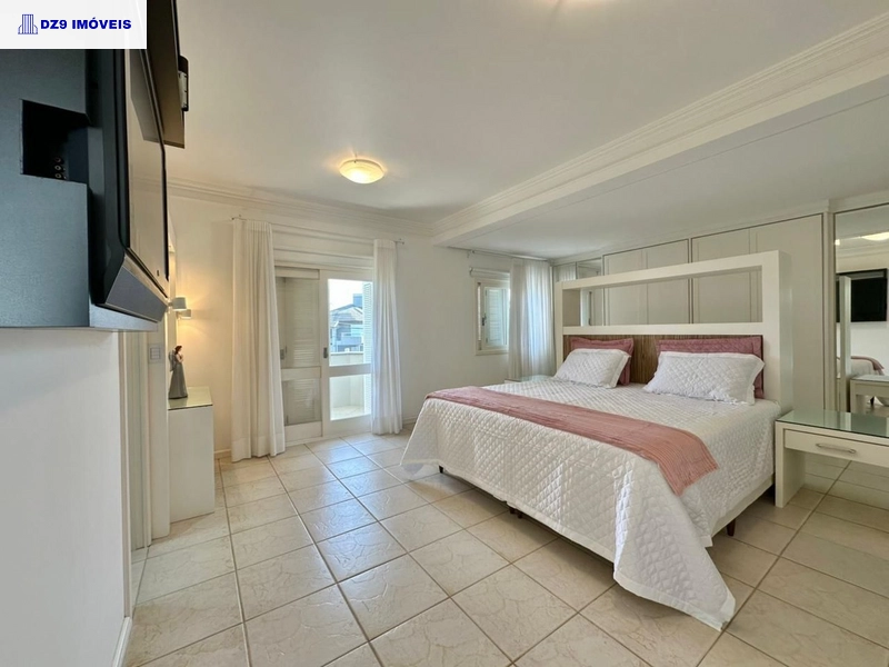 CASA NO CONDOMÍNIO ATLÂNTIDA LAGOS PARK  -  COM 4 SUITES: 20ª foto da galeria de imagens do imóvel