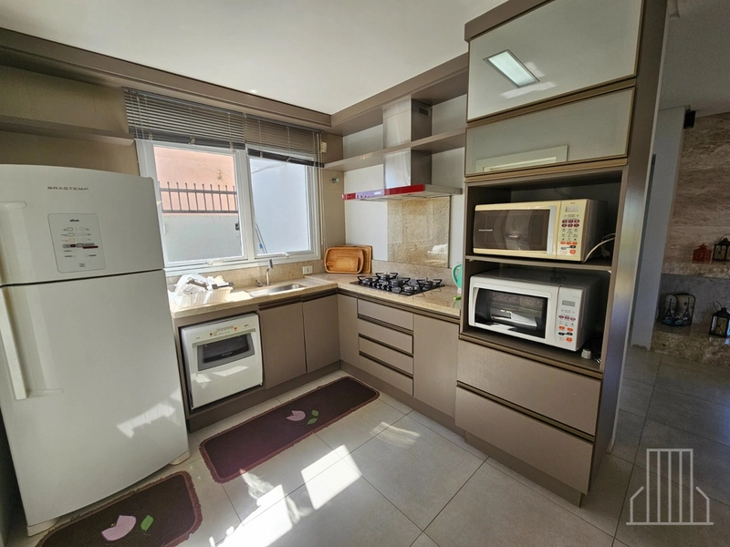 Exclusiva Casa à Beira-Mar em Capão Novo: 8ª foto da galeria de imagens do imóvel