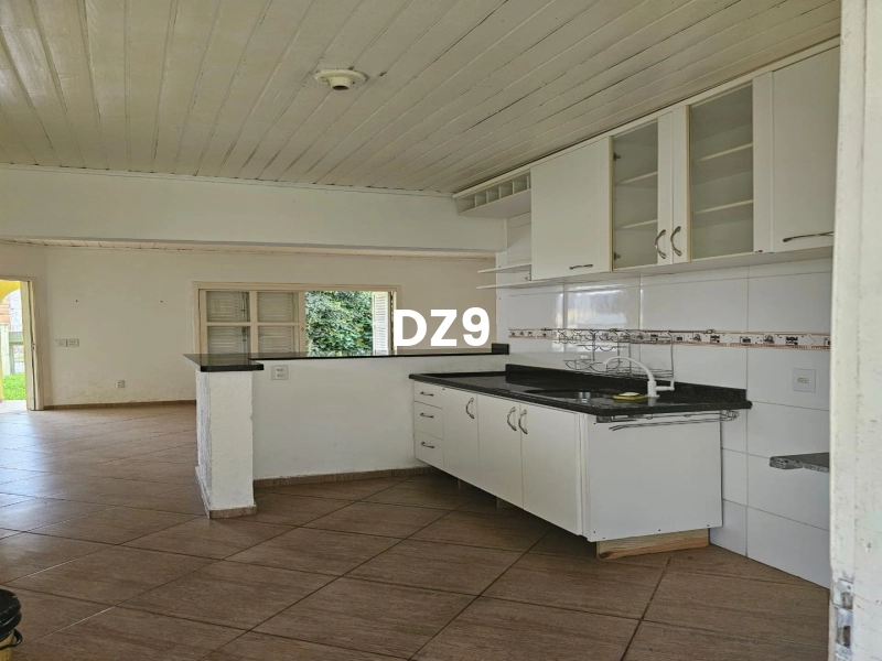 EXCELENTE CASA PERTO DO MAR NO JARDIM BEIRA MAR!: 8ª foto da galeria de imagens do imóvel