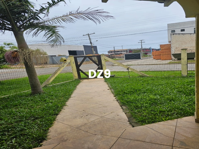 EXCELENTE CASA PERTO DO MAR NO JARDIM BEIRA MAR!: 3ª foto da galeria de imagens do imóvel