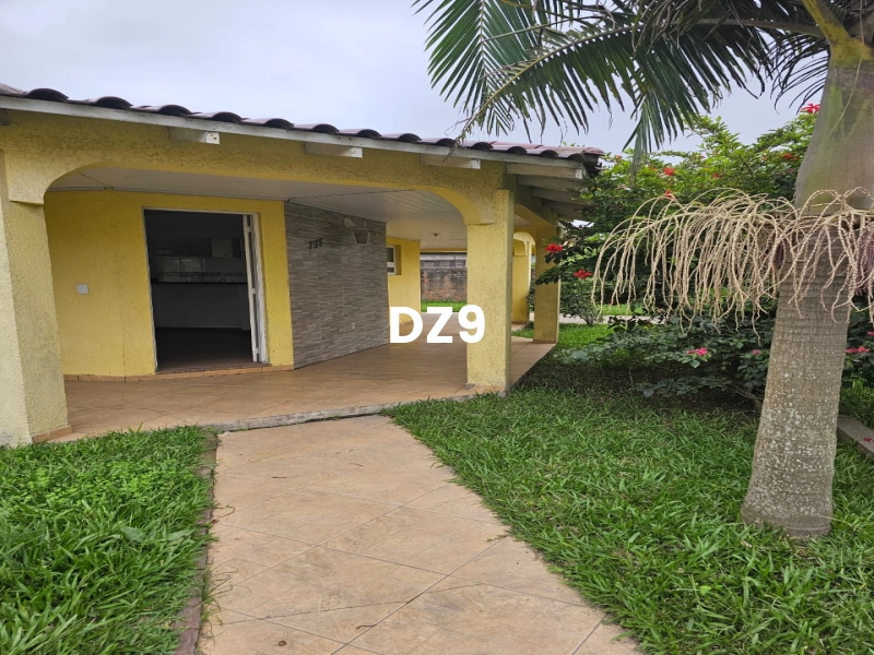 EXCELENTE CASA PERTO DO MAR NO JARDIM BEIRA MAR!: 4ª foto da galeria de imagens do imóvel