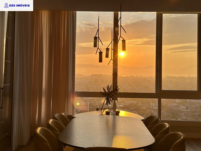 ESPETACULAR APARTAMENTO ALTO PADRÃO COM ROOFTOP E VISTA MAR: 3ª foto da galeria de imagens do imóvel