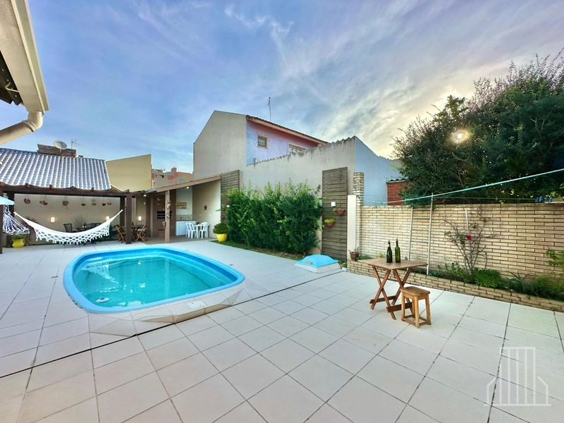 Oportunidade Única: Amplo Imóvel a Passos do Mar em Capão Novo!: 11ª foto da galeria de imagens do imóvel