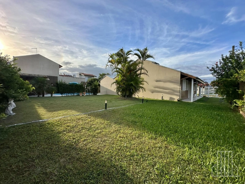 Oportunidade Única: Amplo Imóvel a Passos do Mar em Capão Novo!: 3ª foto da galeria de imagens do imóvel