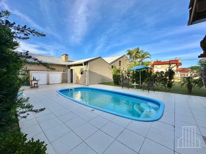 Oportunidade Única: Amplo Imóvel a Passos do Mar em Capão Novo!: 9ª foto da galeria de imagens do imóvel