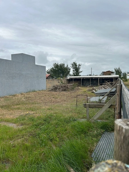 TERRENO PROXIMO AO MAR: 6ª foto da galeria de imagens do imóvel