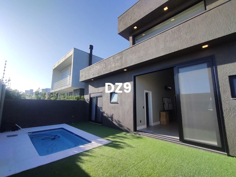 CASA COM 4 SUÍTES, MOBILIADA, COM GARAGEM!: 18ª foto da galeria de imagens do imóvel