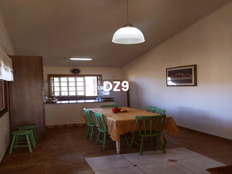 Encontre o Aconchego Ideal nesta Casa de 3 Dormitórios em Capão Novo: 14ª foto da galeria de imagens do imóvel