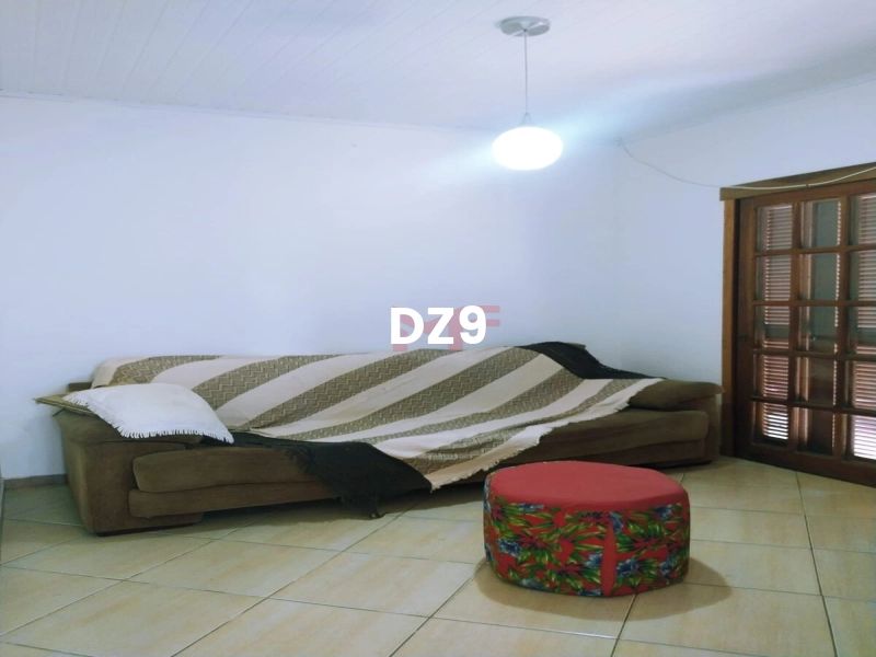 Encontre o Aconchego Ideal nesta Casa de 3 Dormitórios em Capão Novo: 10ª foto da galeria de imagens do imóvel