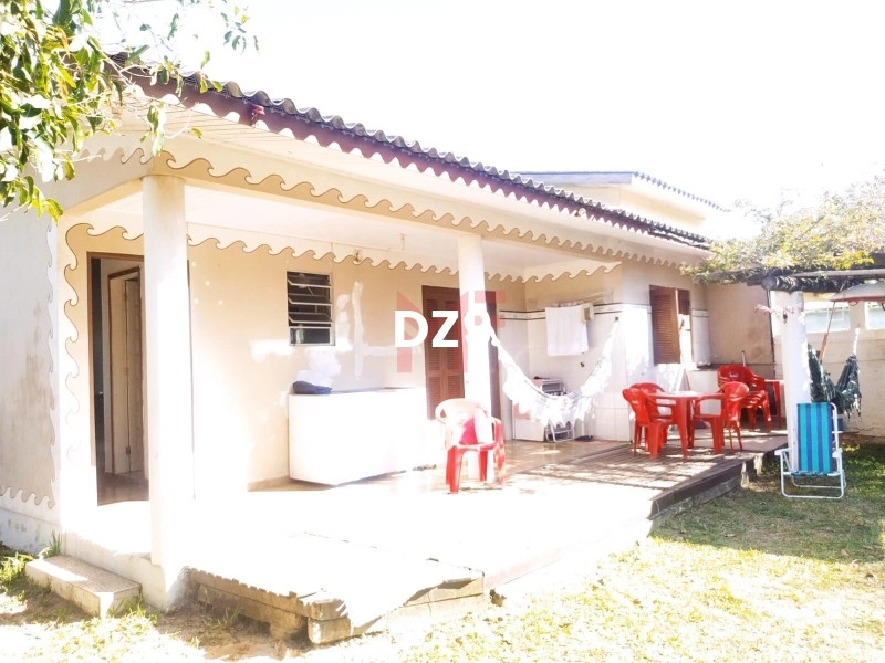 Encontre o Aconchego Ideal nesta Casa de 3 Dormitórios em Capão Novo: 12ª foto da galeria de imagens do imóvel