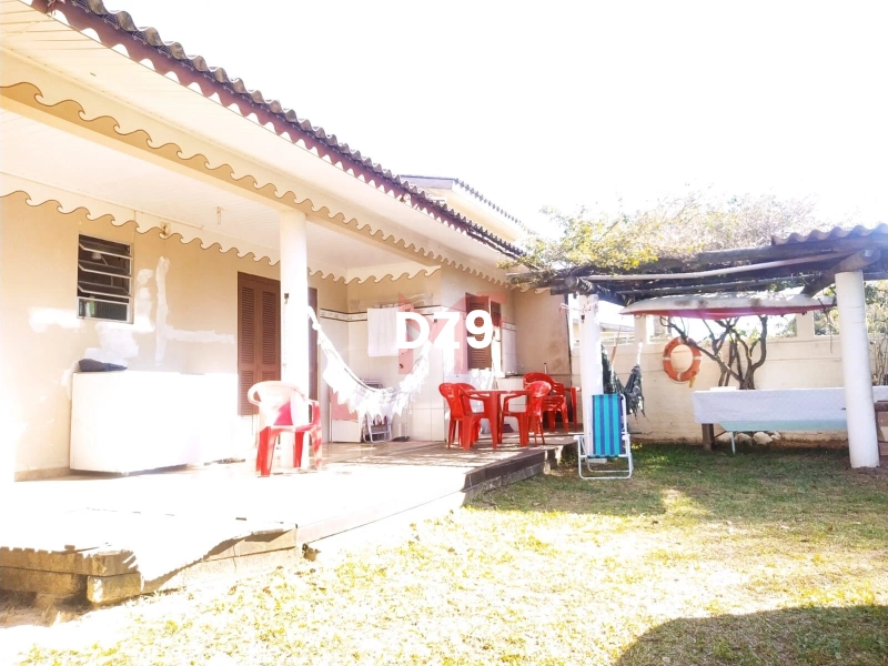 Encontre o Aconchego Ideal nesta Casa de 3 Dormitórios em Capão Novo: 16ª foto da galeria de imagens do imóvel