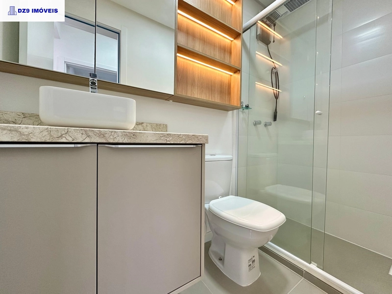 APARTAMENTO DECORADO NO BAIRRO NAVEGANTES: 8ª foto da galeria de imagens do imóvel