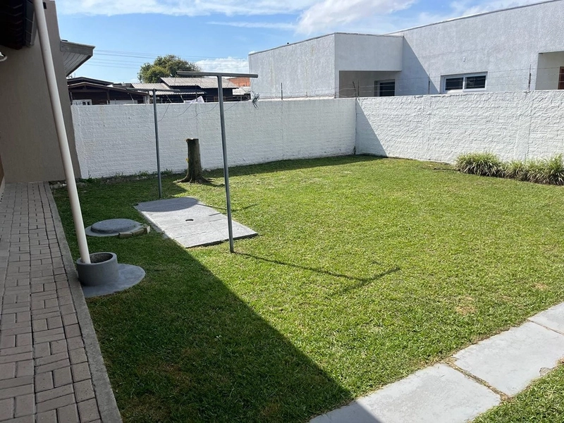 CASA À VENDA: 7ª foto da galeria de imagens do imóvel