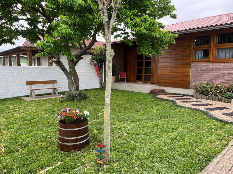 CASA À VENDA: 6ª foto da galeria de imagens do imóvel
