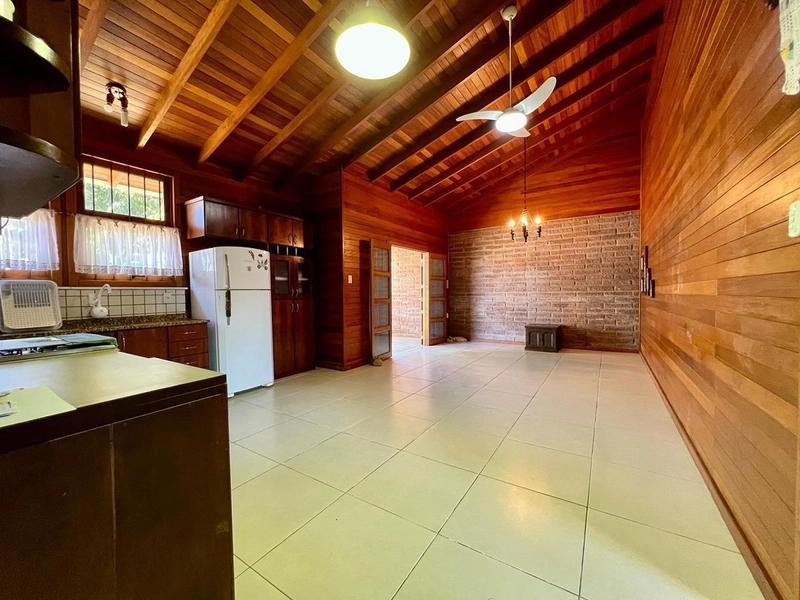 CASA À VENDA: 18ª foto da galeria de imagens do imóvel