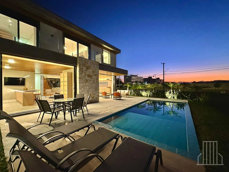 ESPETACULAR MANSÃO NO LITORAL!: 4ª foto da galeria de imagens do imóvel