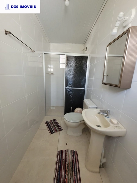 ENCANTADORA CASA ESTILO CHALÉ NA ZONA NOVA: 28ª foto da galeria de imagens do imóvel