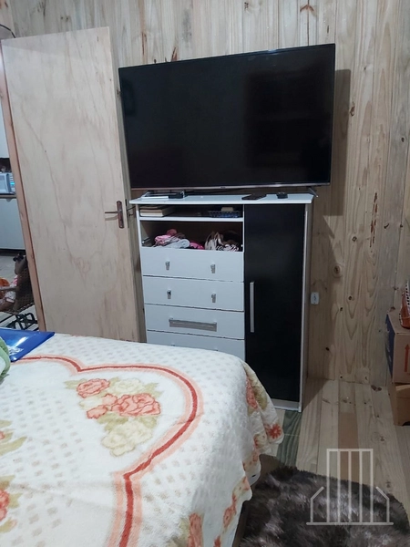 EXCELENTE CASA DE MADEIRA NO BAIRRO CAPÃO NOVO – VILLAGE!: 9ª foto da galeria de imagens do imóvel