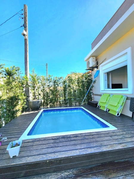 BELÍSSIMA CASA NO JARDIM BEIRA MAR!: 15ª foto da galeria de imagens do imóvel