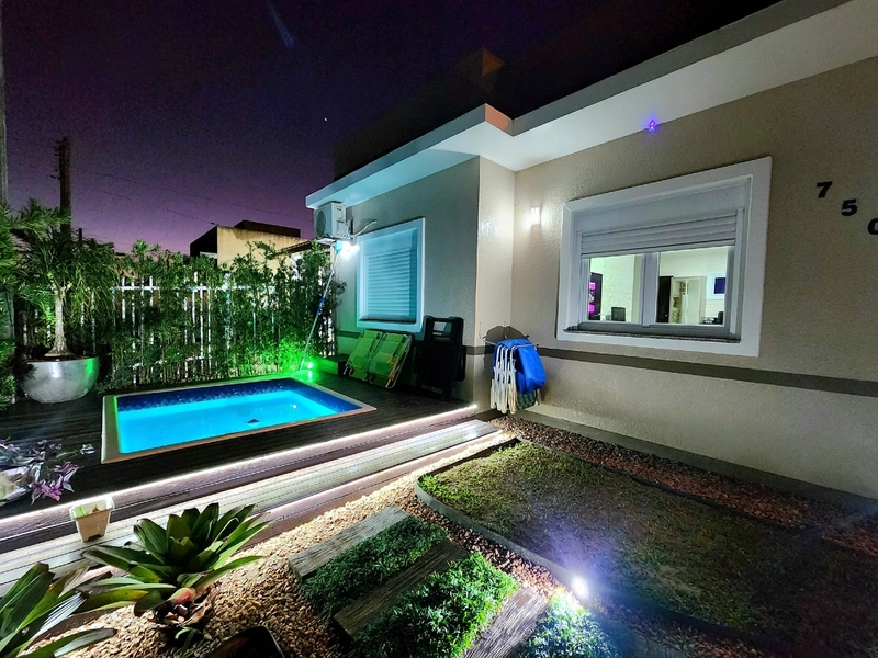 BELÍSSIMA CASA NO JARDIM BEIRA MAR!: 3ª foto da galeria de imagens do imóvel