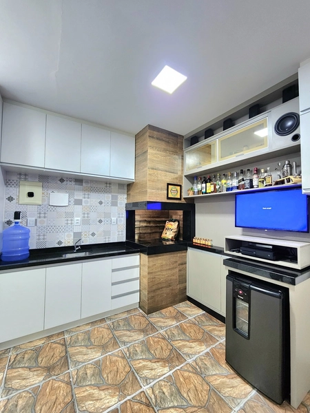 BELÍSSIMA CASA NO JARDIM BEIRA MAR!: 24ª foto da galeria de imagens do imóvel