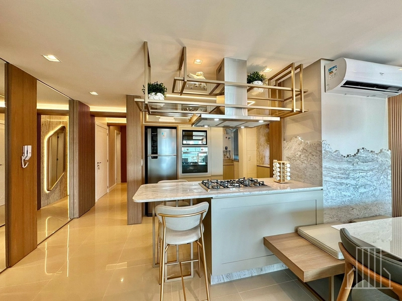 ELEGANTE APARTAMENTO EM BAIRRO TRANQUILO!: 13ª foto da galeria de imagens do imóvel