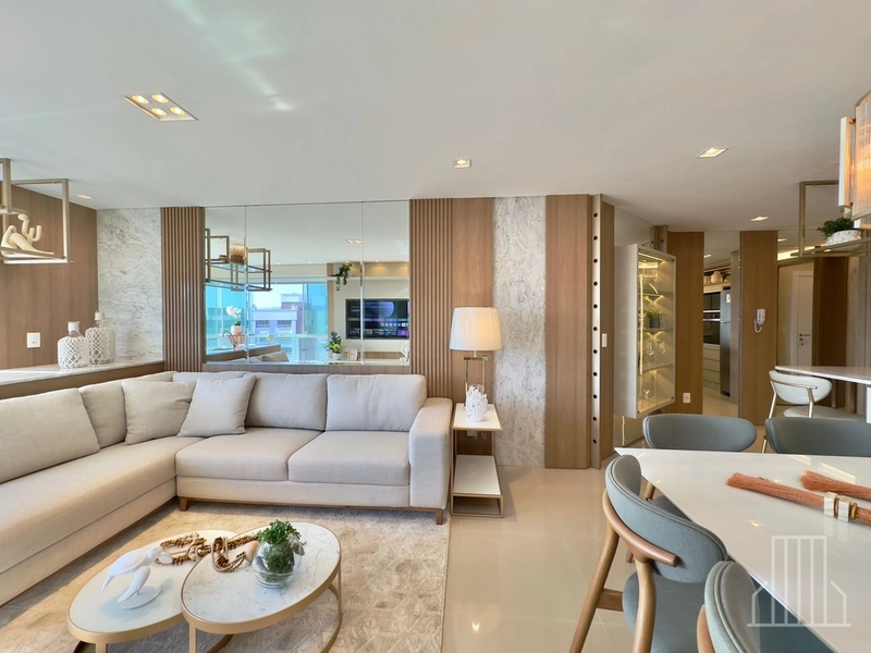 ELEGANTE APARTAMENTO EM BAIRRO TRANQUILO!: 6ª foto da galeria de imagens do imóvel