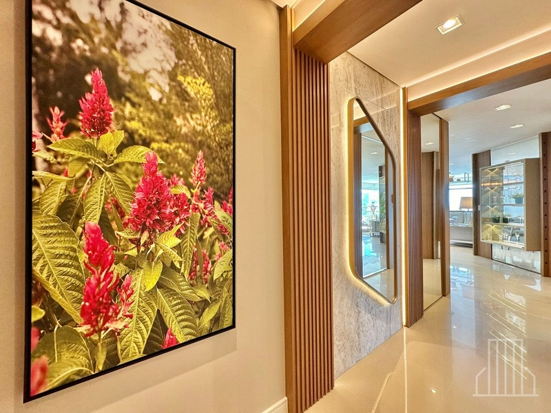 ELEGANTE APARTAMENTO EM BAIRRO TRANQUILO!: 16ª foto da galeria de imagens do imóvel