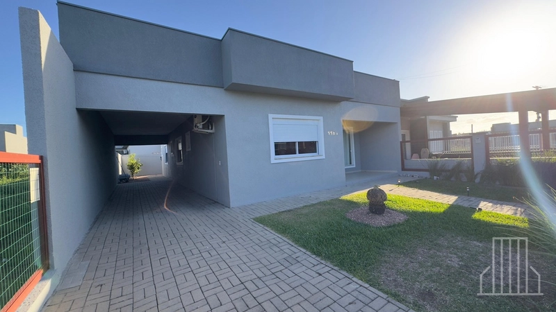 LINDA CASA À VENDA NO TRANQUILO BAIRRO GUARANI, EM CAPÃO DA CANOA!: 3ª foto da galeria de imagens do imóvel