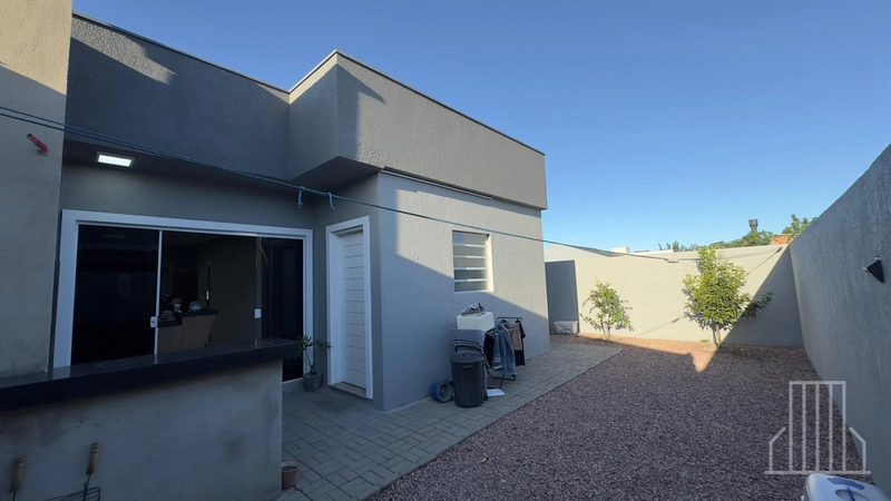 LINDA CASA À VENDA NO TRANQUILO BAIRRO GUARANI, EM CAPÃO DA CANOA!: 7ª foto da galeria de imagens do imóvel