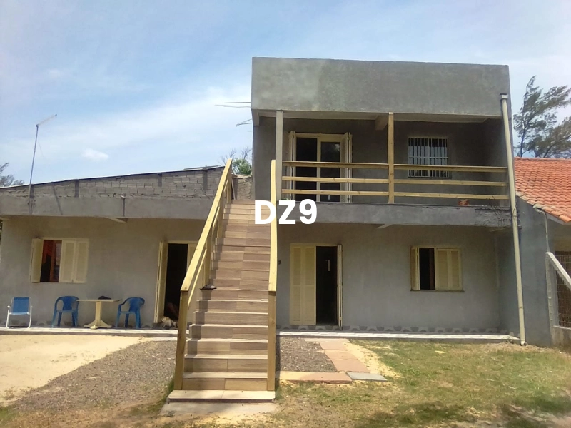 ÓTIMA POUSADA À VENDA EM CONSTRUÇÃO, A POUCOS PASSOS DO MAR: 15ª foto da galeria de imagens do imóvel