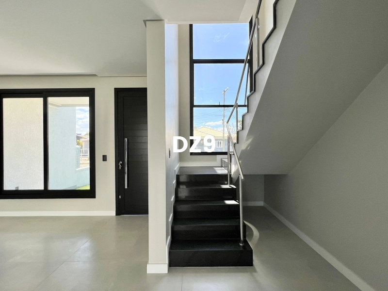 CASA COM 2 DORMITORIOS, SENDO 1 SUITE BEM LOCALIZADO!: 4ª foto da galeria de imagens do imóvel