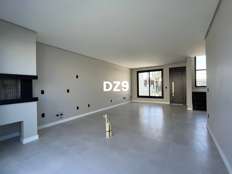 CASA COM 2 DORMITORIOS, SENDO 1 SUITE BEM LOCALIZADO!: 2ª foto da galeria de imagens do imóvel