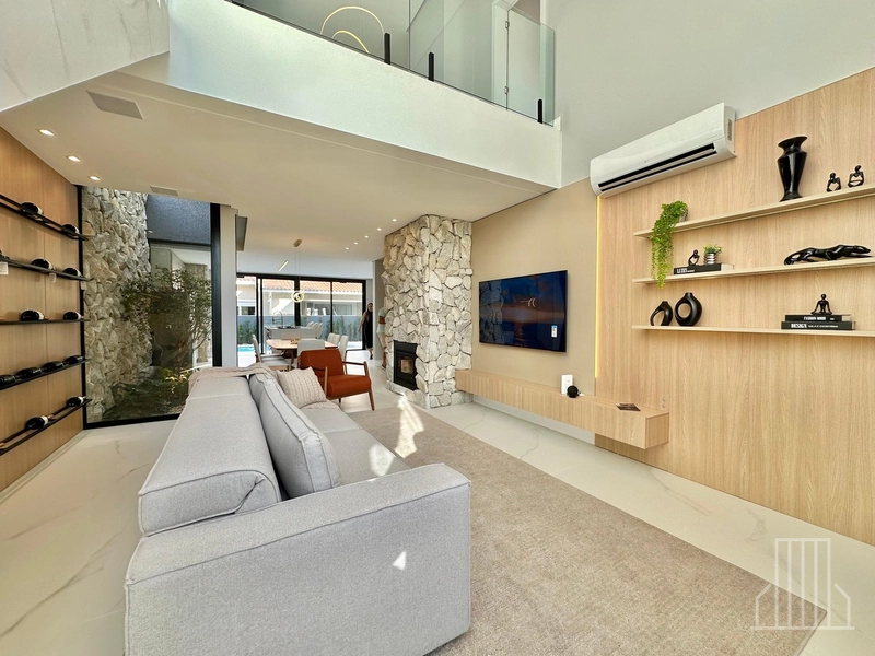 LINDA CASA DE ALTO PADRÃO NO CONDOMÍNIO BLUE EM XANGRI-LÁ: 6ª foto da galeria de imagens do imóvel