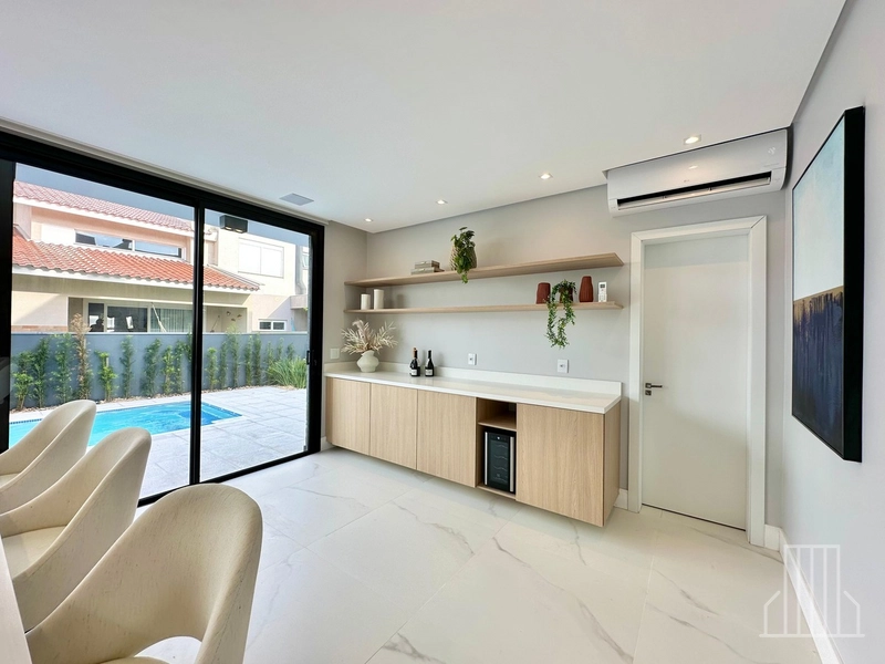 LINDA CASA DE ALTO PADRÃO NO CONDOMÍNIO BLUE EM XANGRI-LÁ: 11ª foto da galeria de imagens do imóvel