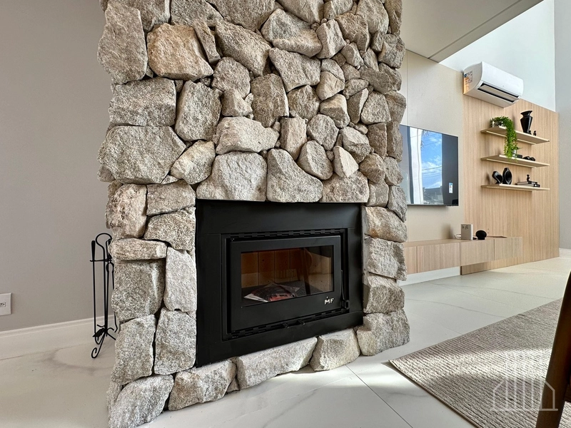 LINDA CASA DE ALTO PADRÃO NO CONDOMÍNIO BLUE EM XANGRI-LÁ: 12ª foto da galeria de imagens do imóvel