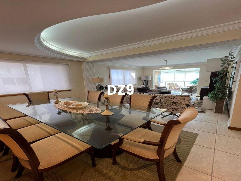 DESLUMBRANTE APARTAMENTO COM VISTA PARA O MAR!: 3ª foto da galeria de imagens do imóvel