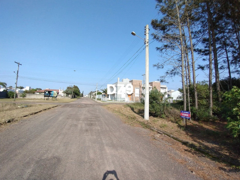 LOTE 6X25: 2ª foto da galeria de imagens do imóvel