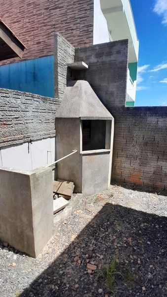 linda casa localizada na rua chile : 9ª foto da galeria de imagens do imóvel