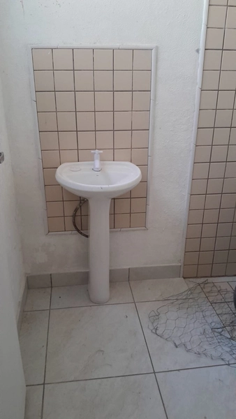 linda casa localizada na rua chile : 5ª foto da galeria de imagens do imóvel