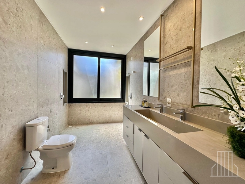 CASA IMPECÁVEL À VENDA - PERFEITA PARA SUA FAMÍLIA!: 26ª foto da galeria de imagens do imóvel